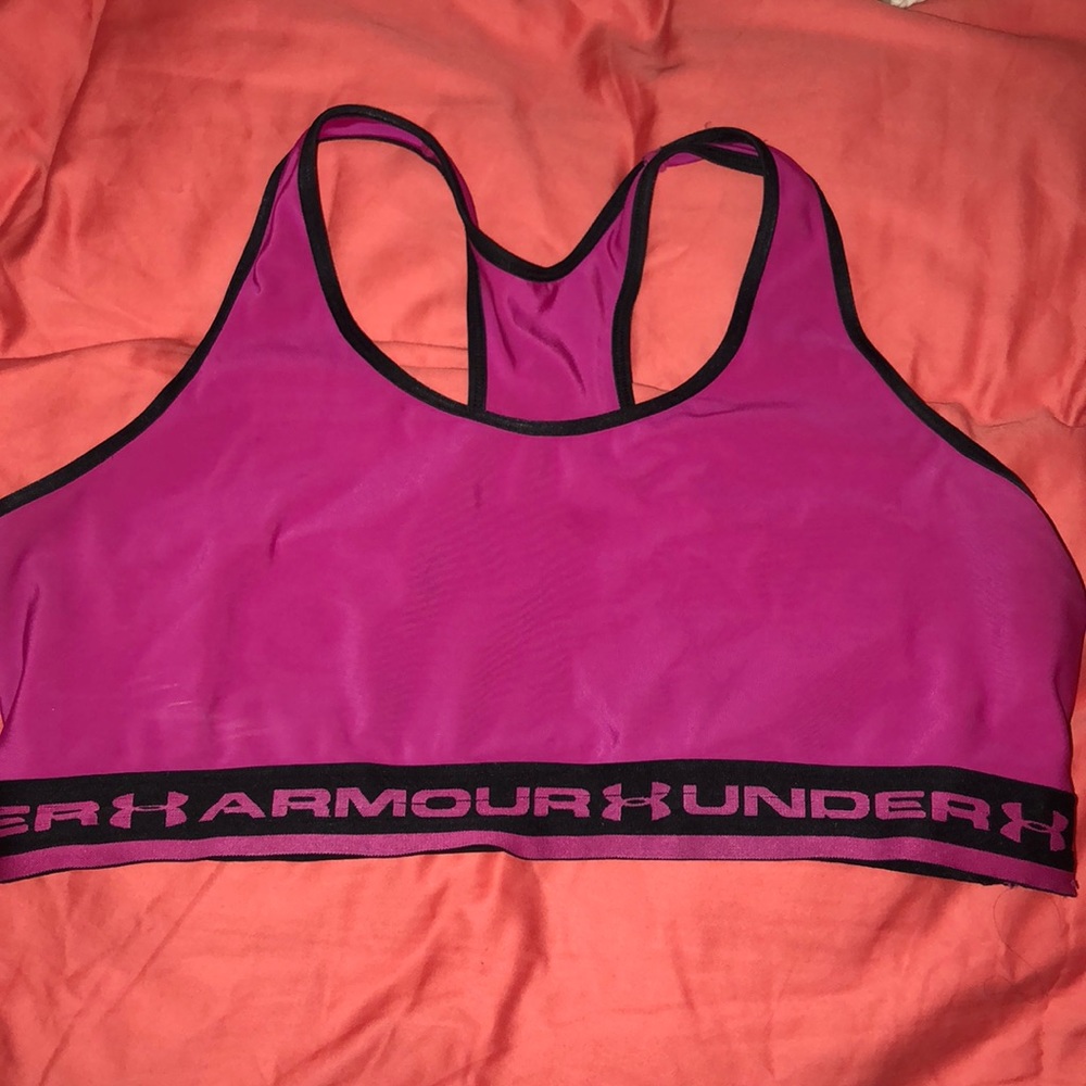 Under Armour magenta sports bra